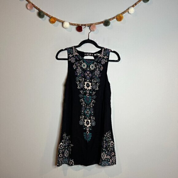 Urban Outfitters Ecote black patterned mini dress - Picture 1 of 6